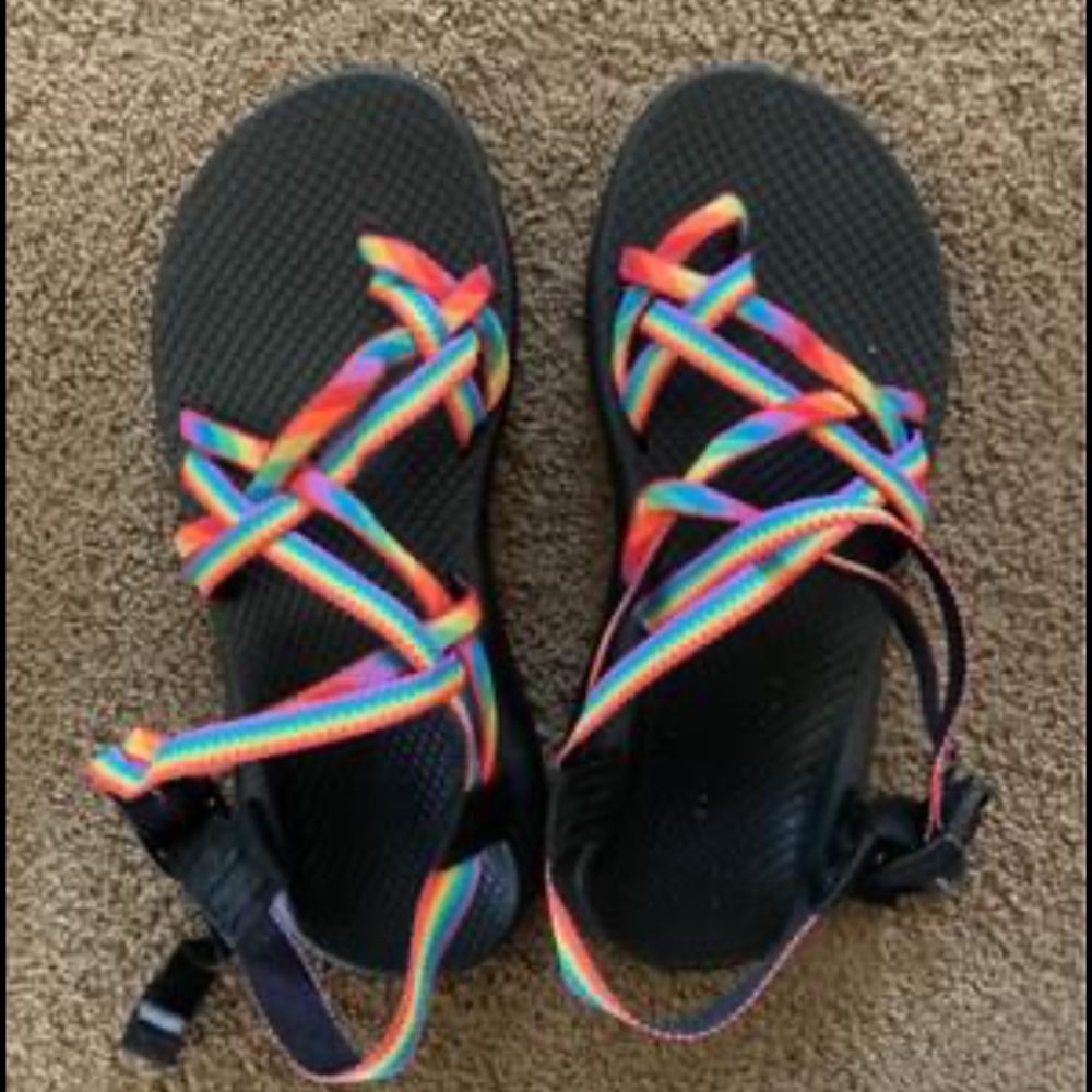 Brand New Women’s Chacos size 9!